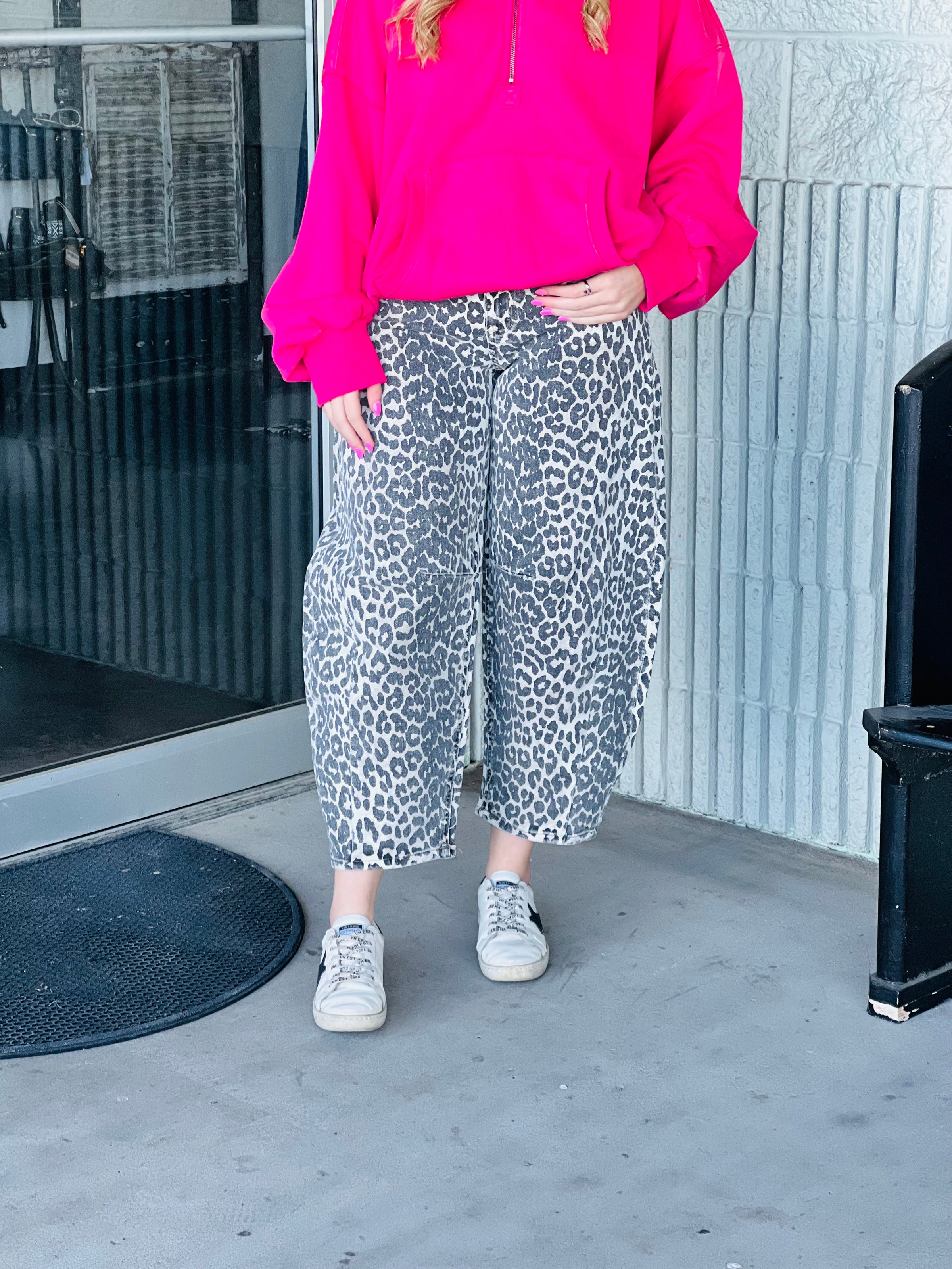 KanCan | Leopard Barrel Jeans
