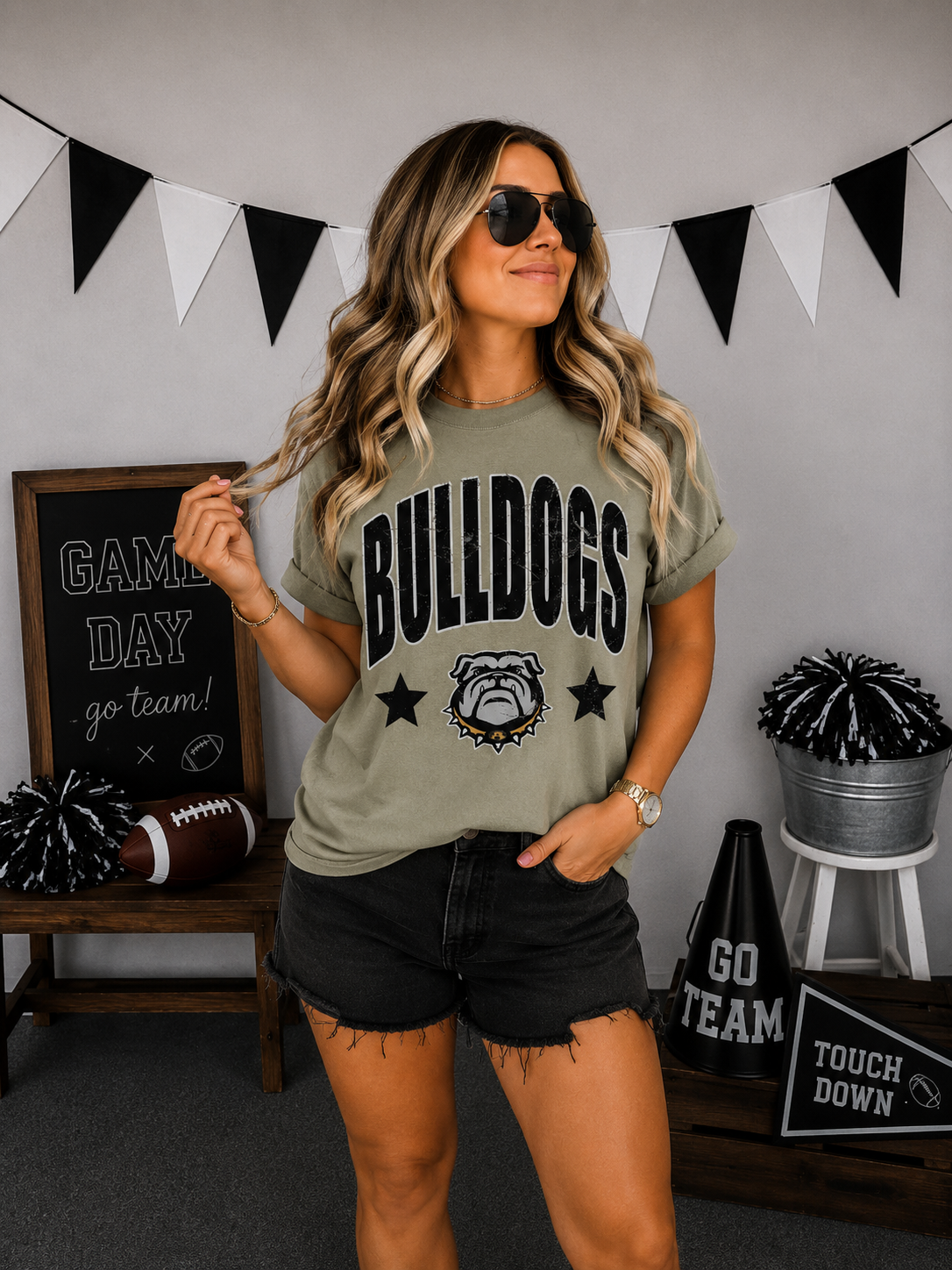 Star Bulldogs Tee