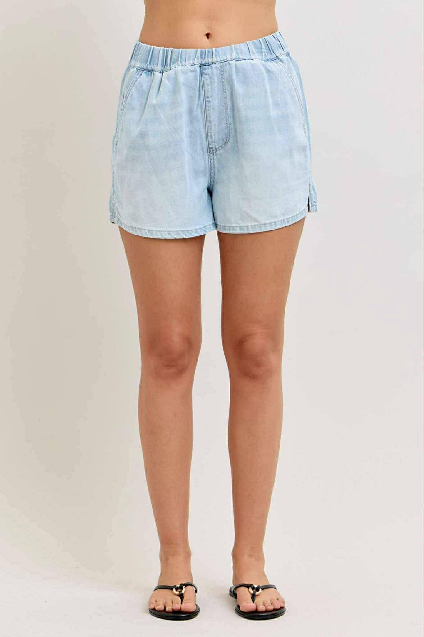 Judy Blue | Light Wash Relaxed Pull On Box Shorts