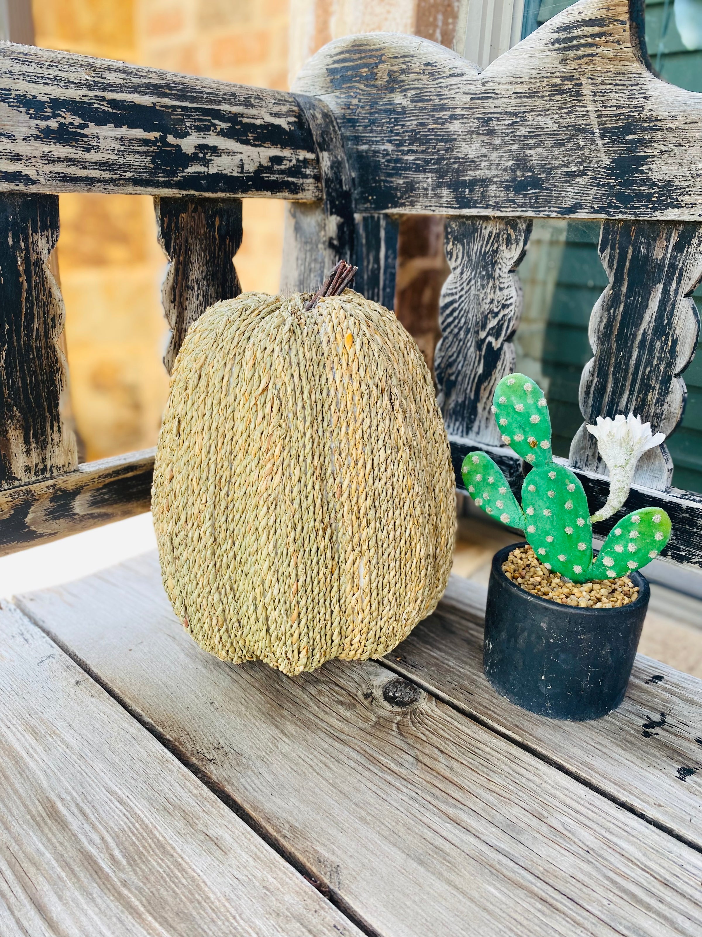 Jute Pumpkin