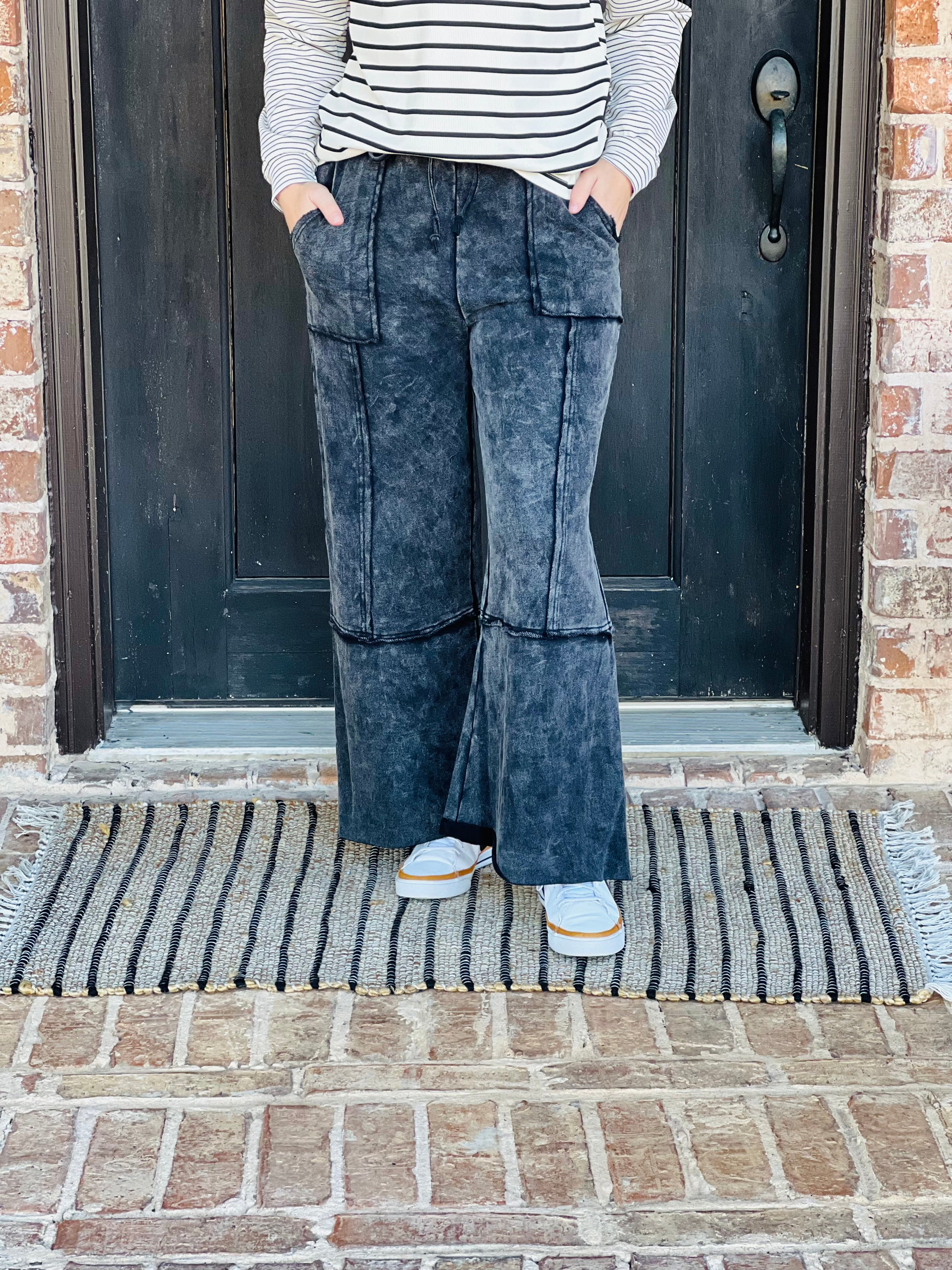 Dark Ash Relaxed Exposed Hem Joggers
