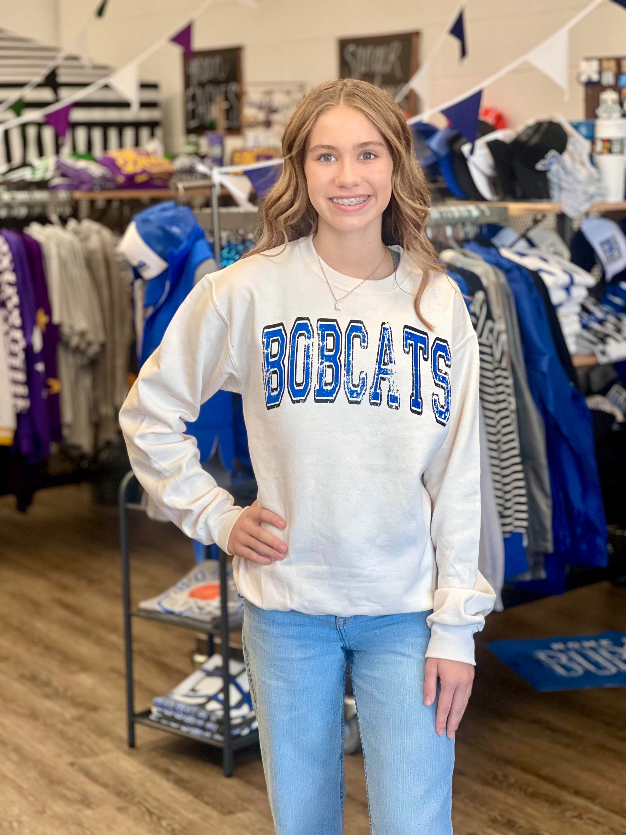 Bobcats Arched Mascot Cream Sweatshirt