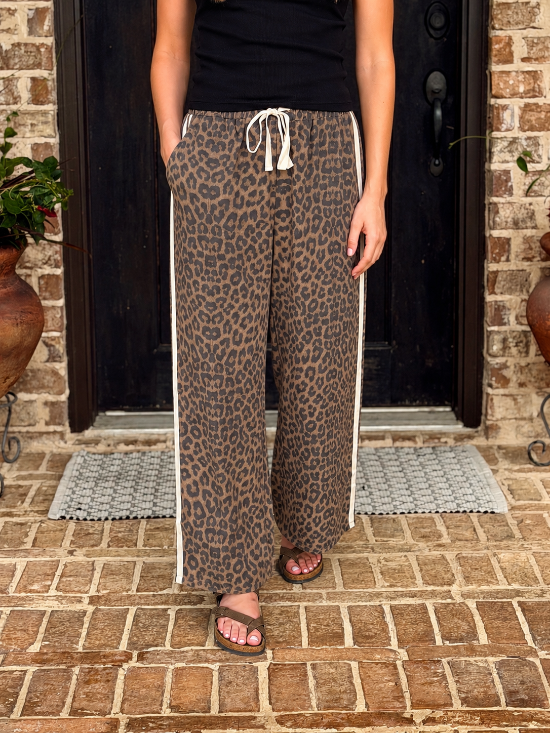 Mocha Leopard Side Stripe Pants