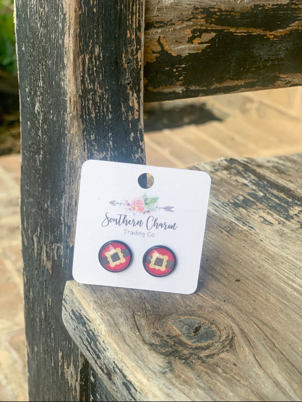 Santa’s Belt Studs